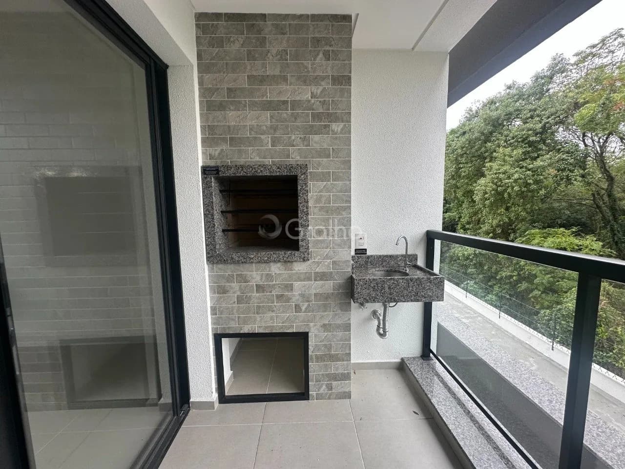 Apartamento para venda com 2 dormitórios em Agronômica com 70 m² — foto 4