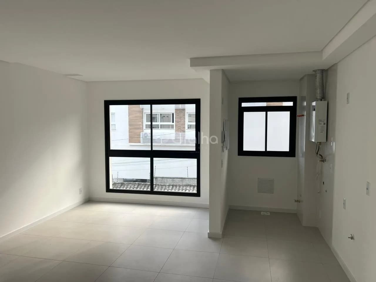 Apartamento para venda com 1 dormitório, em Trindade com 42 m² — foto principal