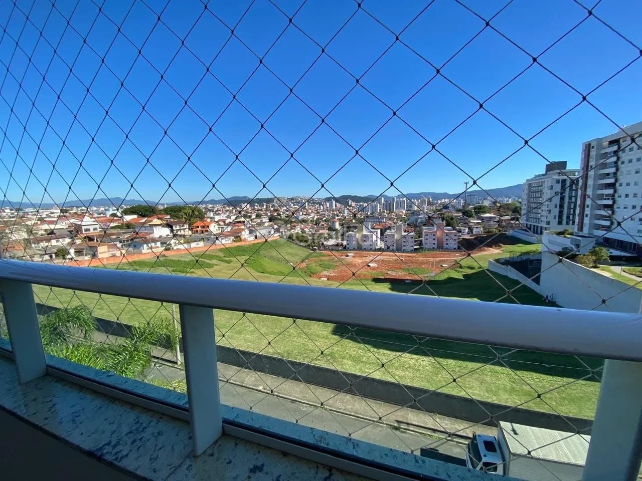 Apartamento para venda com 3 dormitórios em Jardim Atlântico com 98 m² — foto 3