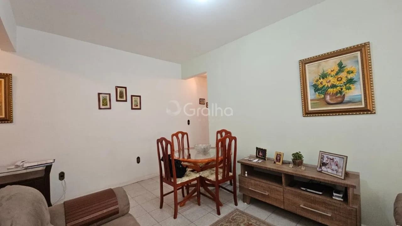 Apartamento para venda com 2 dormitórios em Centro com 76 m² — foto 2