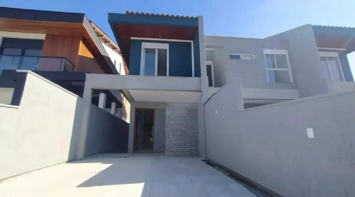 Casa para venda com 3 dormitórios em Campeche com 170 m² — foto principal