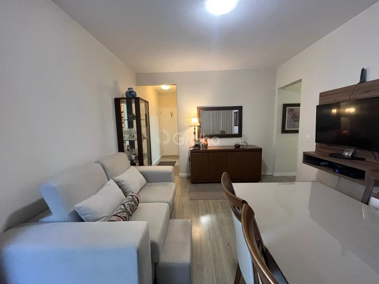 Apartamento para venda com 2 dormitórios em Centro com 77 m² — foto 2