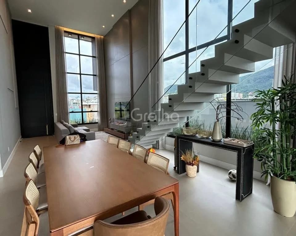 Casa para venda com 3 dormitórios em Pedra Branca com 359 m² — foto 4
