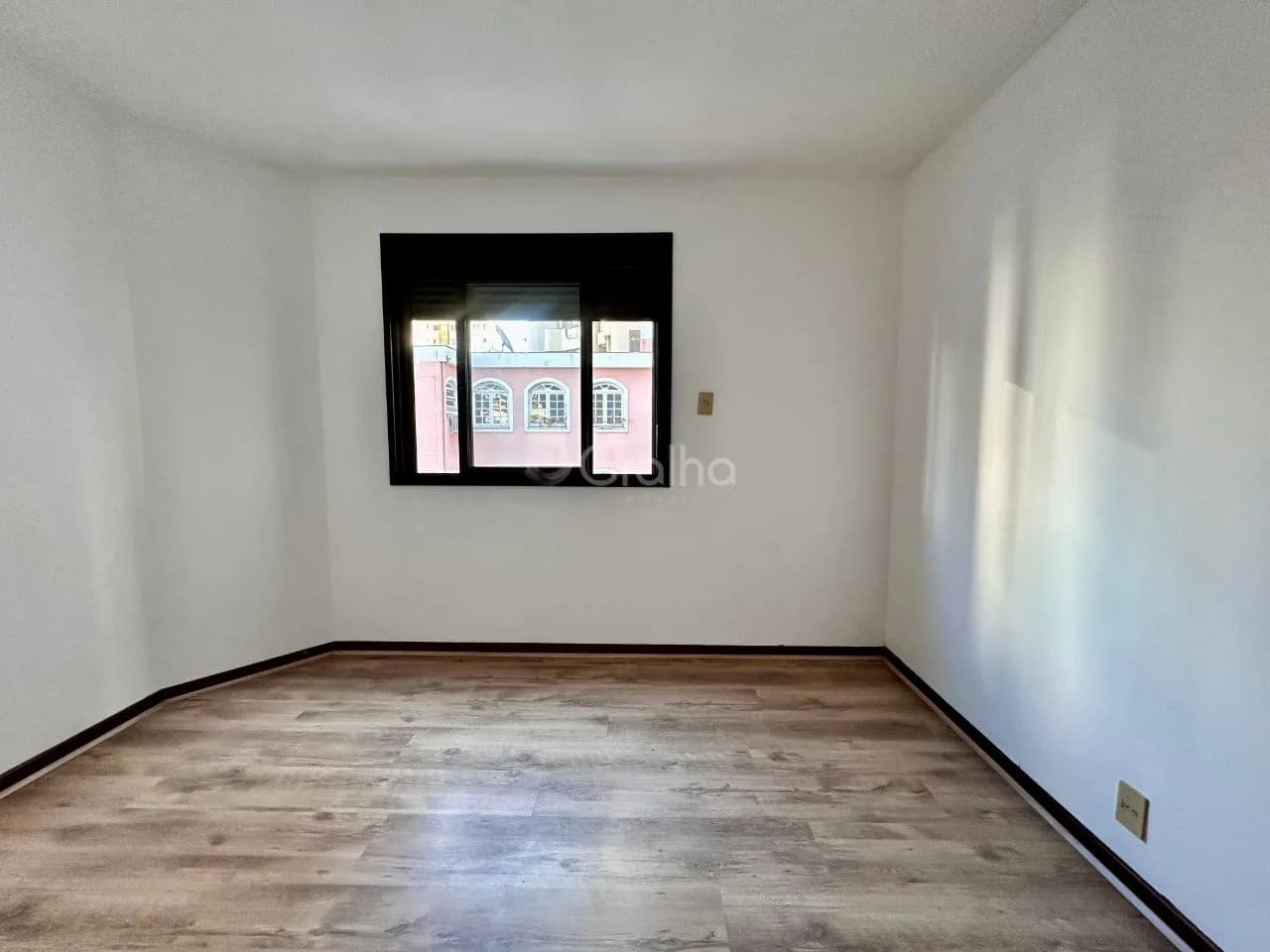 Apartamento para venda com 4 dormitórios em Centro com 140 m² — foto 4
