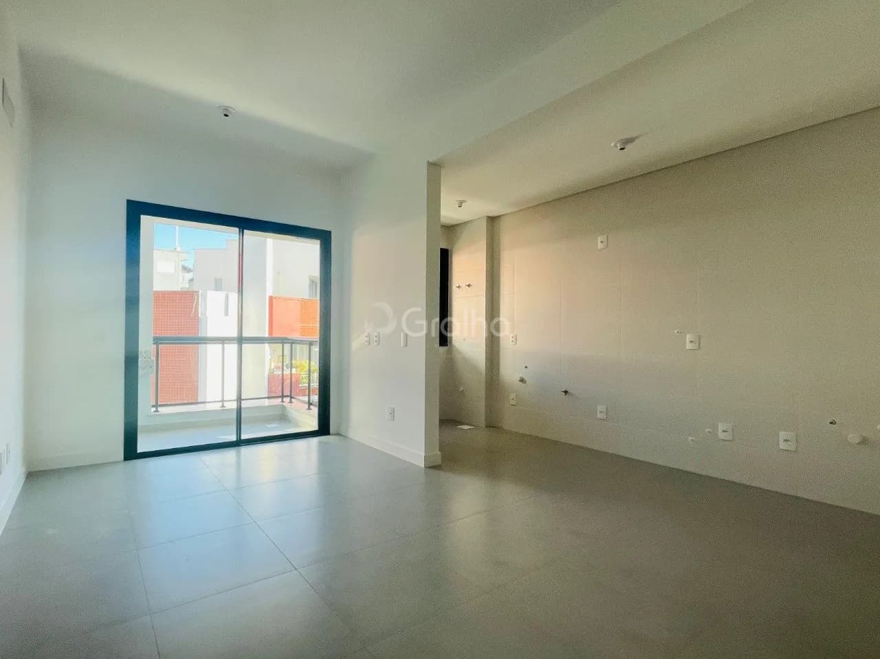 Apartamento para venda com 1 dormitório, em Jurerê com 53 m² — foto principal