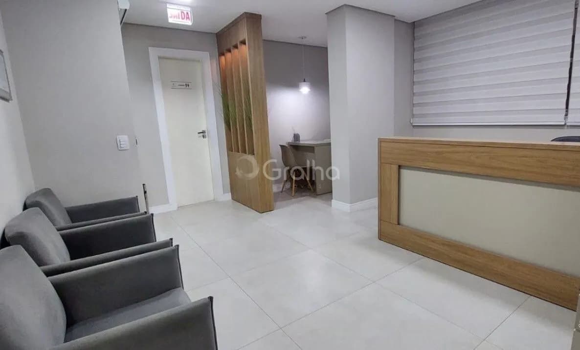Sala comercial para venda em Centro com 212 m² — foto principal