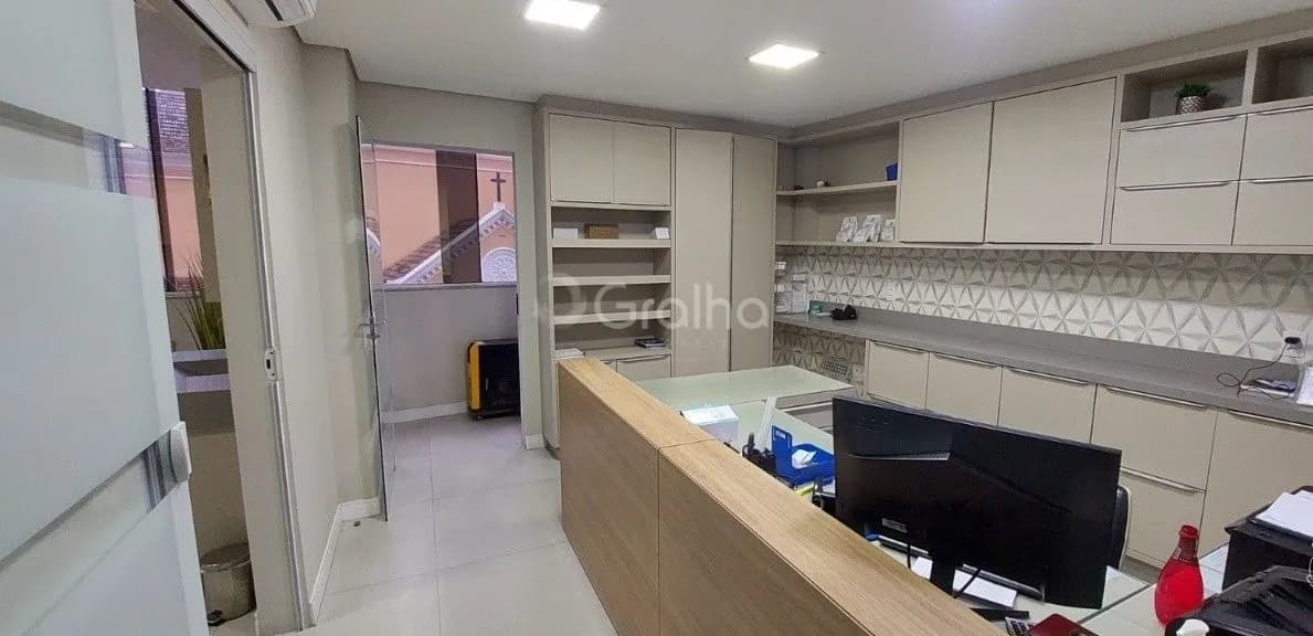 Sala comercial para venda em Centro com 212 m² — foto 5