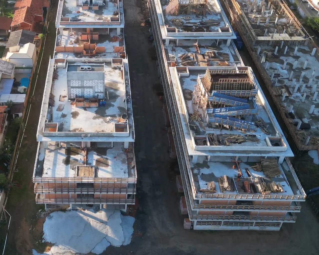 Cobertura para venda com 3 dormitórios em Campeche com 186 m² — foto 4