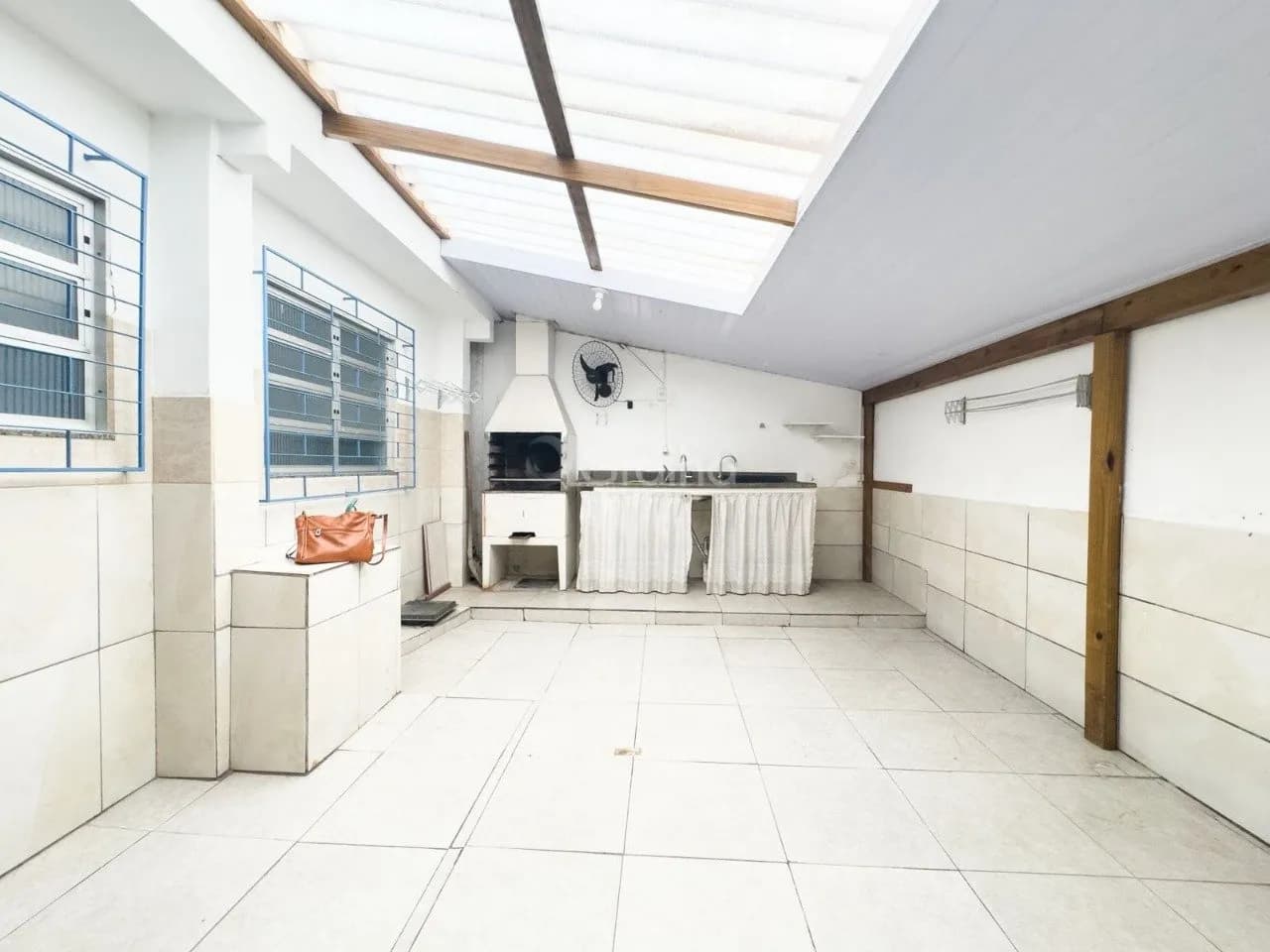 Casa para venda com 3 dormitórios em Abraão com 120 m² — foto 3