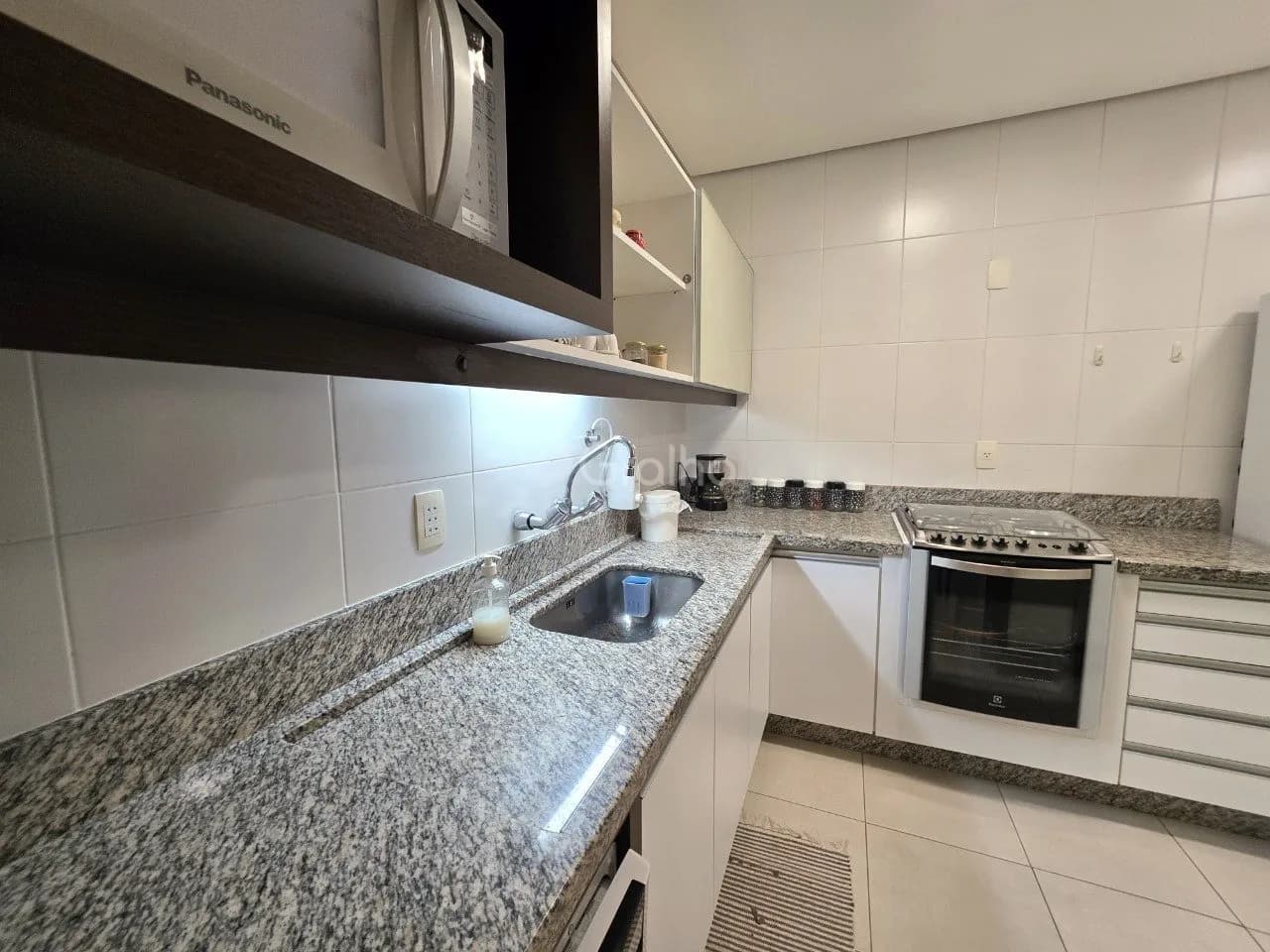 Apartamento para venda com 2 dormitórios em Carvoeira com 89 m² — foto 4