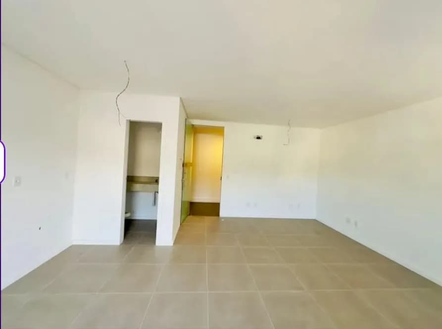 Sala comercial para venda em Saco Dos Limões com 264 m² — foto 2