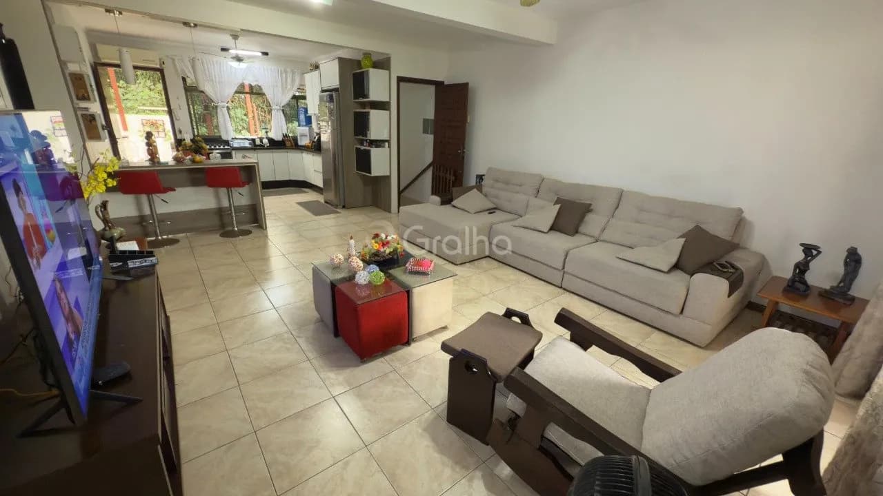 Casa para venda com 3 dormitórios em Centro com 350 m² — foto 4