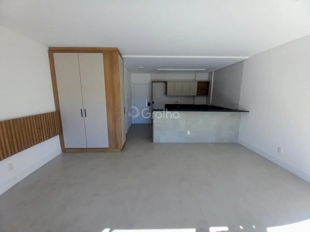 Apartamento para venda com 1 dormitório, em Saco Grande com 46 m² — foto principal