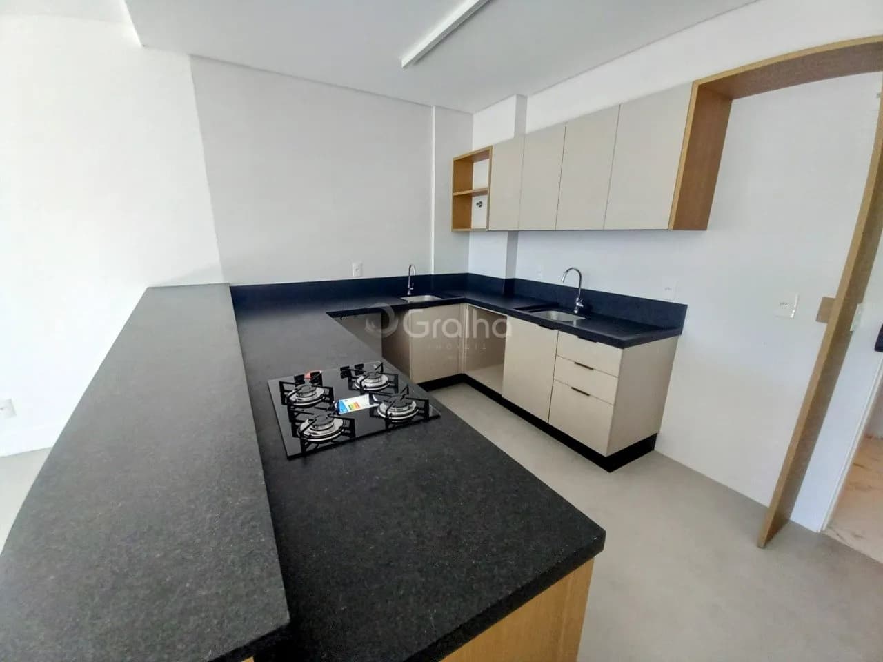 Apartamento para venda com 1 dormitório, em Saco Grande com 46 m² — foto 3