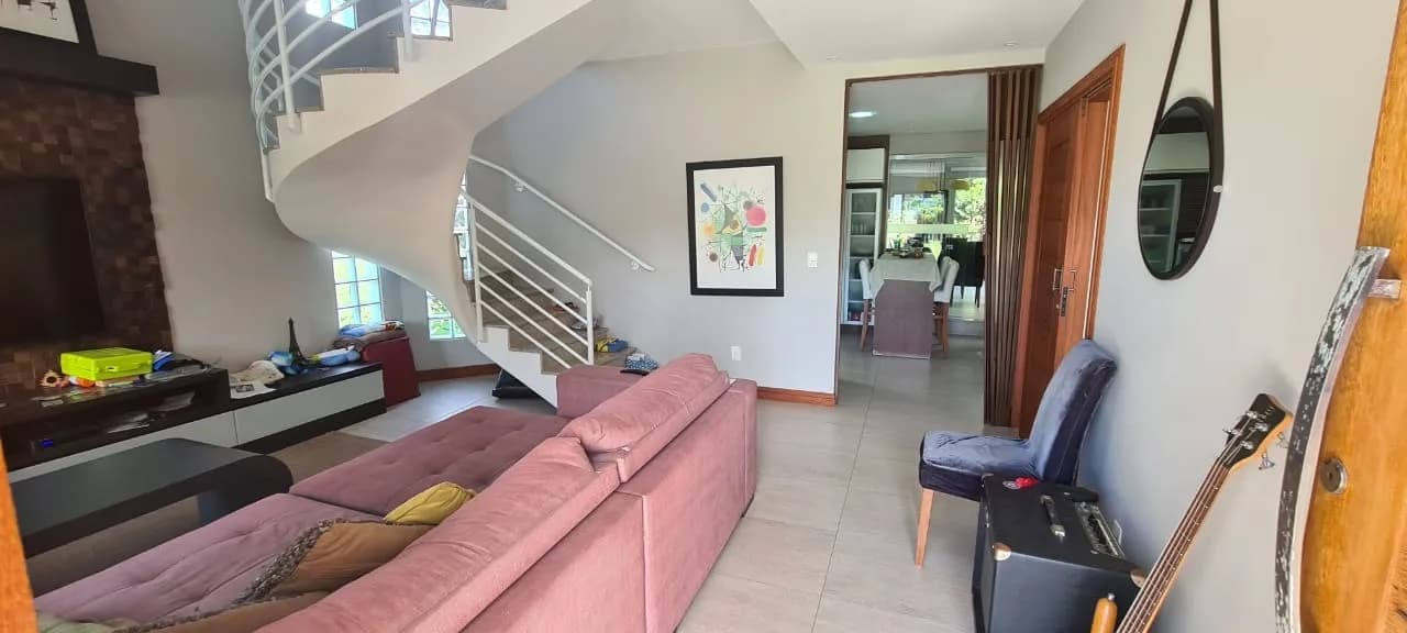 Casa para venda com 4 dormitórios em Rio Tavares com 246 m² — foto principal