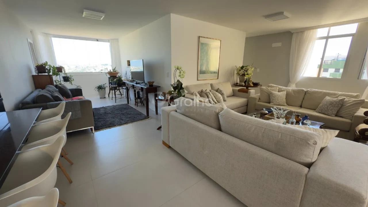 Apartamento para venda com 4 dormitórios em Centro com 202 m² — foto principal