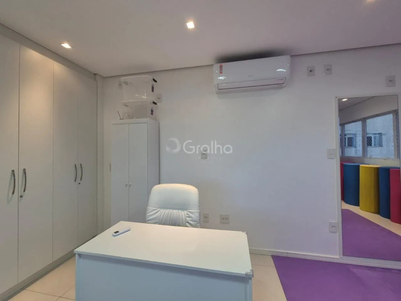 Sala comercial para venda em Centro com 77 m² — foto 3