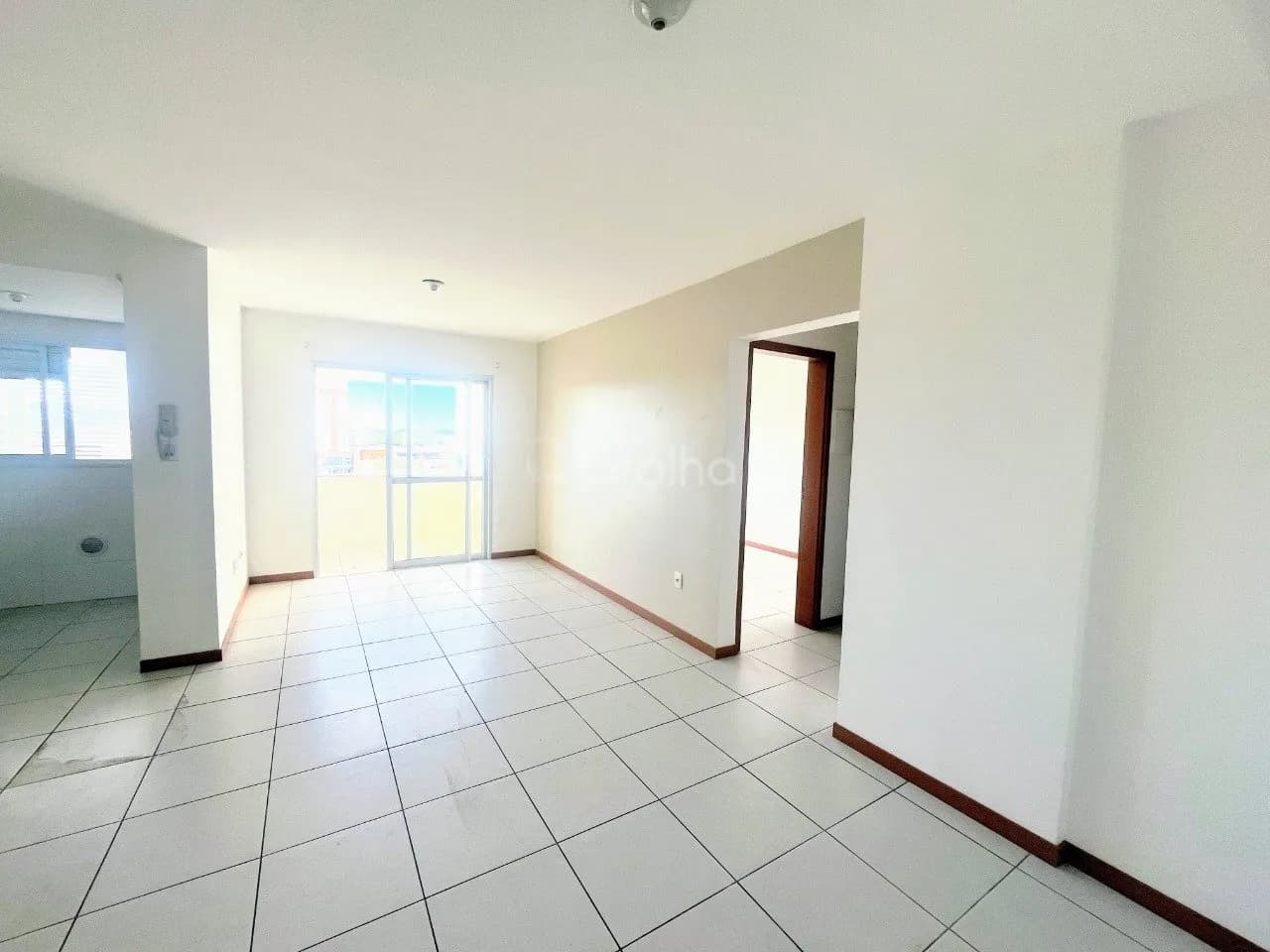 Apartamento para venda com 2 dormitórios em Centro com 74 m² — foto 2