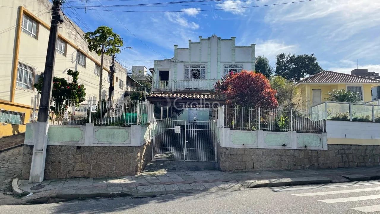 Casa para venda com 3 dormitórios em Capoeiras com 230 m² — foto principal