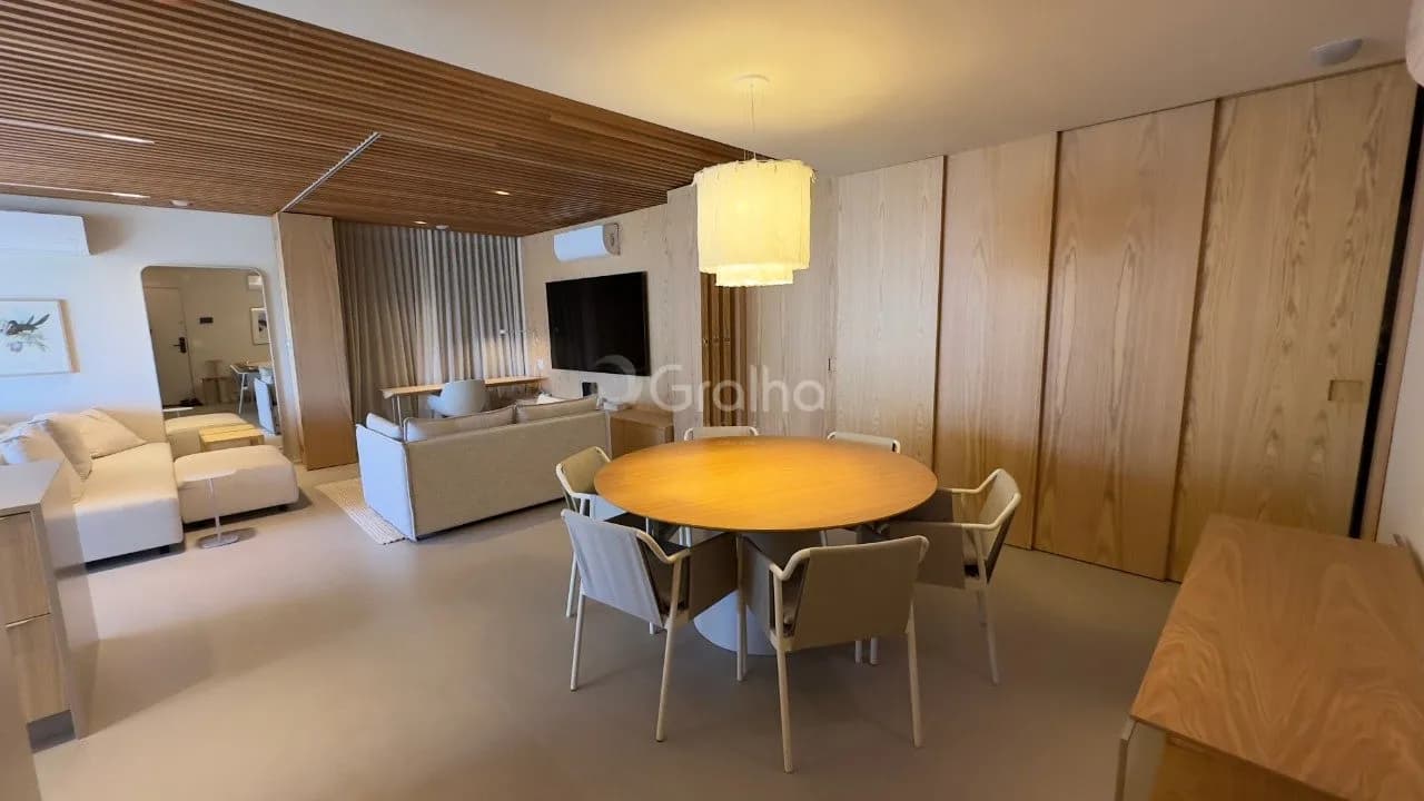Apartamento para venda com 3 dormitórios em Jurerê com 134 m² — foto principal