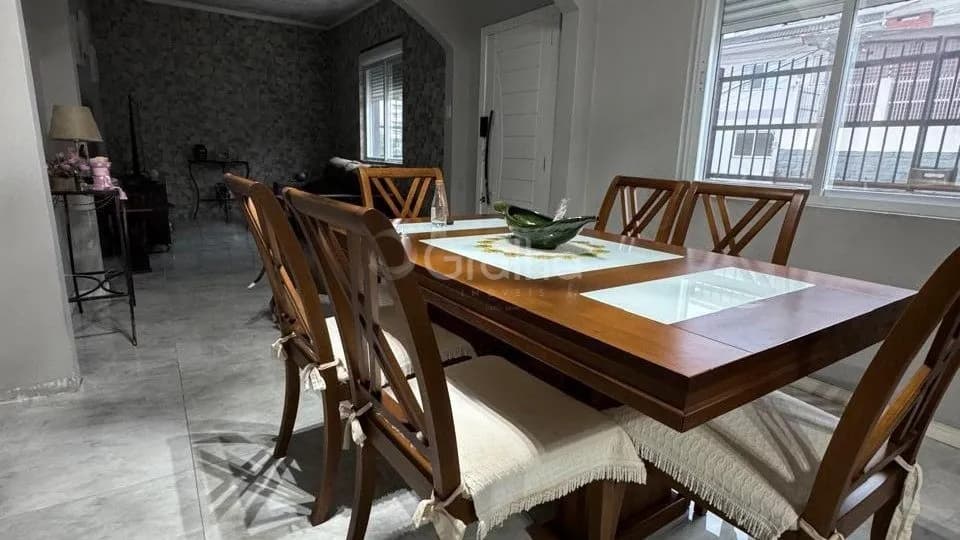 Casa para venda com 5 dormitórios em Coloninha com 150 m² — foto 2