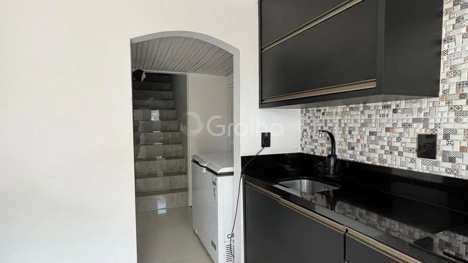 Casa para venda com 5 dormitórios em Coloninha com 150 m² — foto 3