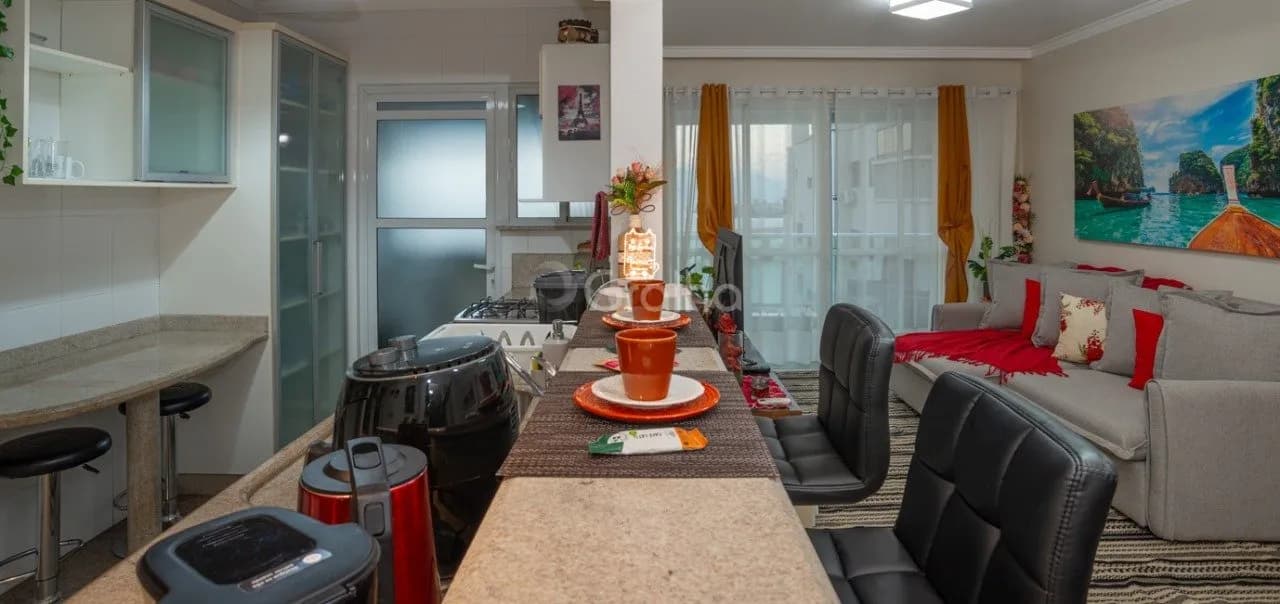 Apartamento para venda com 2 dormitórios em Centro com 97 m² — foto 2