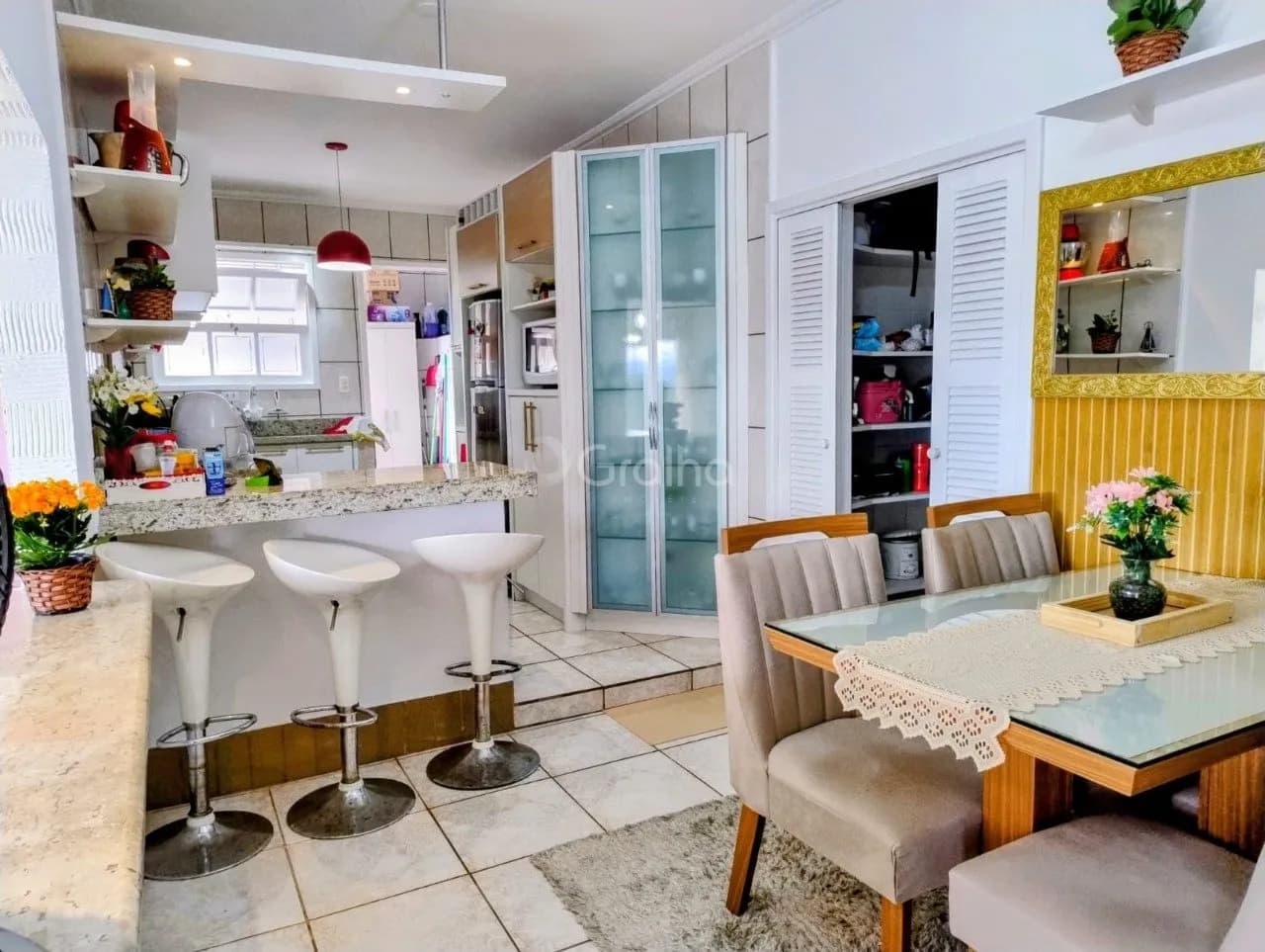 Casa para venda com 5 dormitórios em Rio Tavares com 247 m² — foto 2