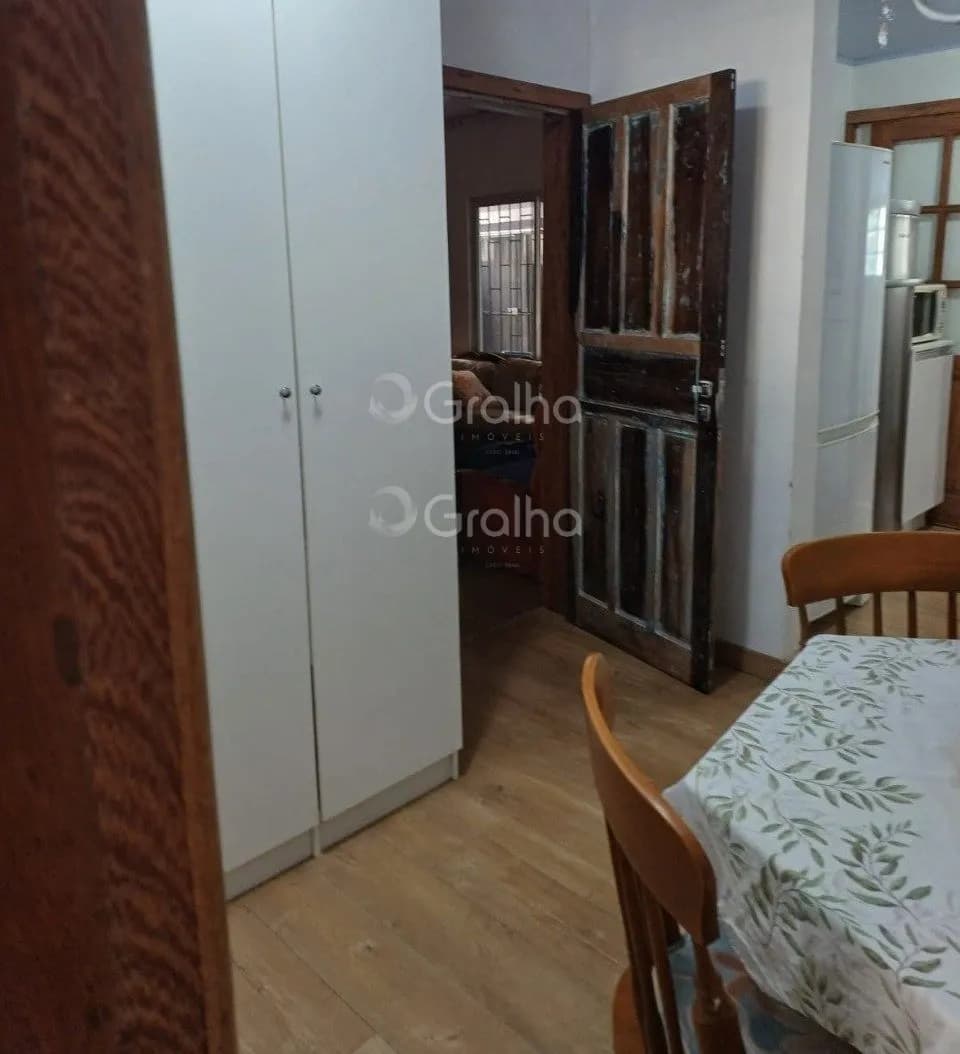 Casa para venda com 2 dormitórios em Agronômica com 145 m² — foto 5