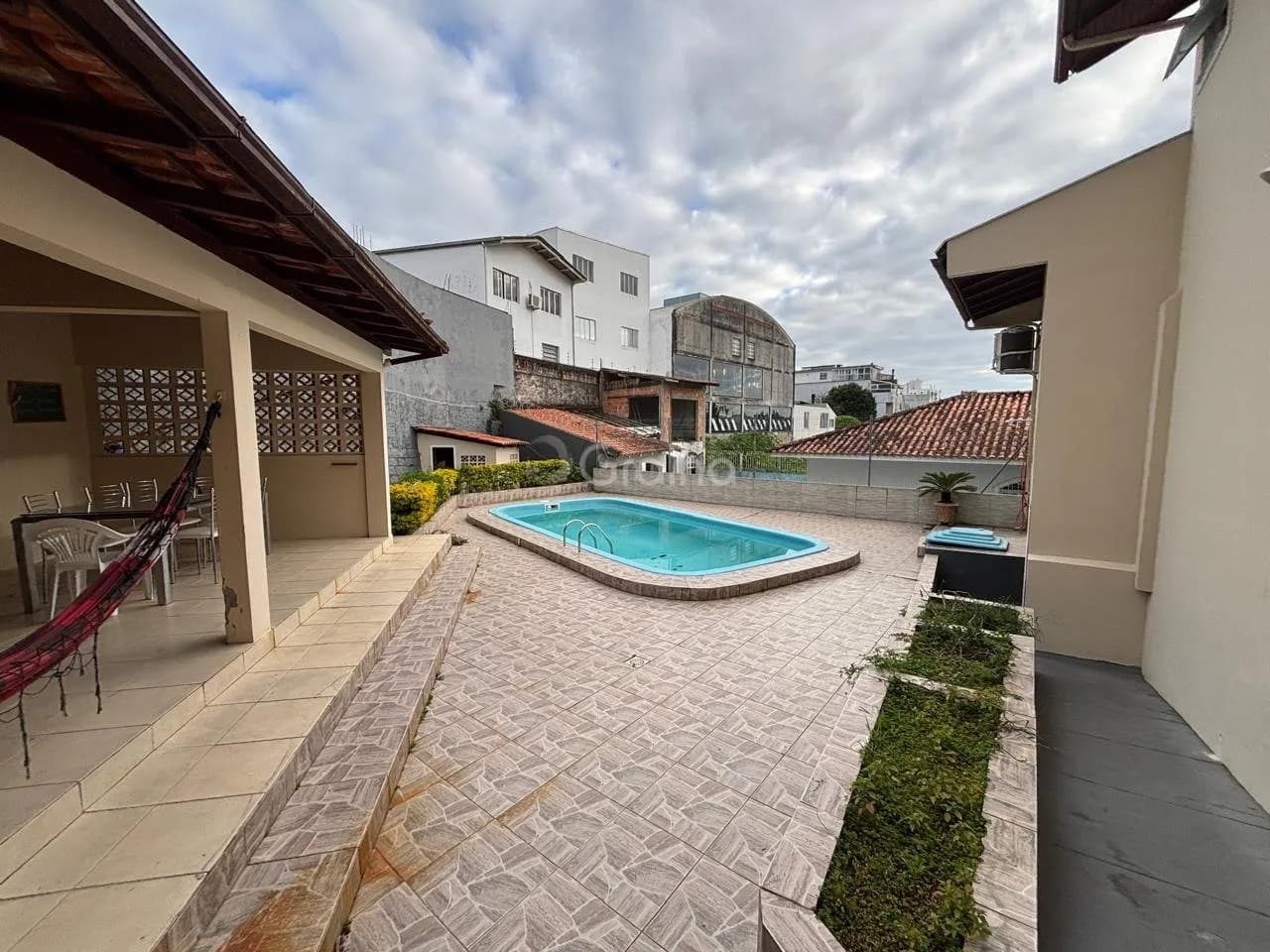 Casa para venda com 4 dormitórios em Barreiros com 208 m² — foto principal