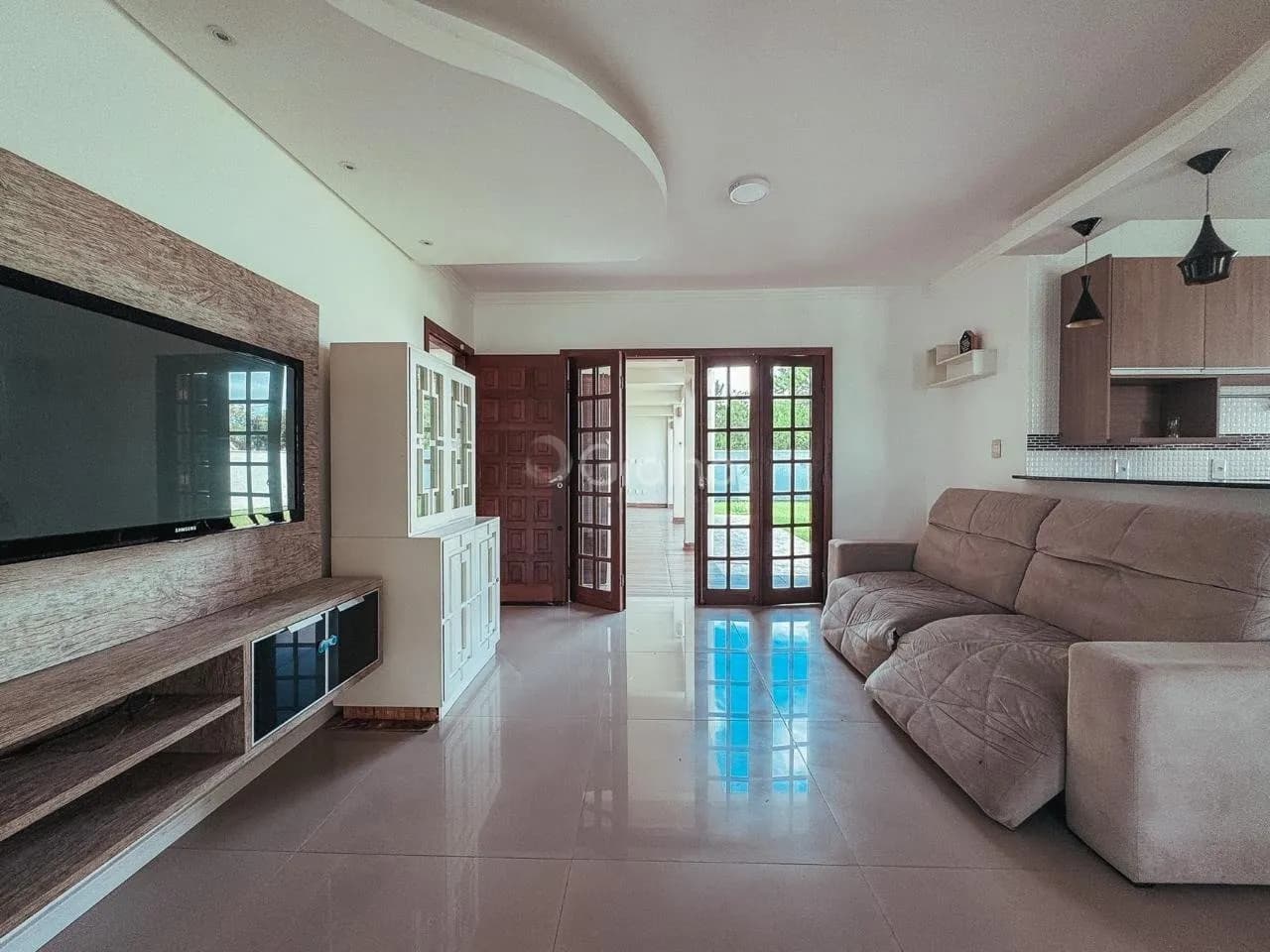 Casa para venda com 3 dormitórios em Campeche com 247 m² — foto principal