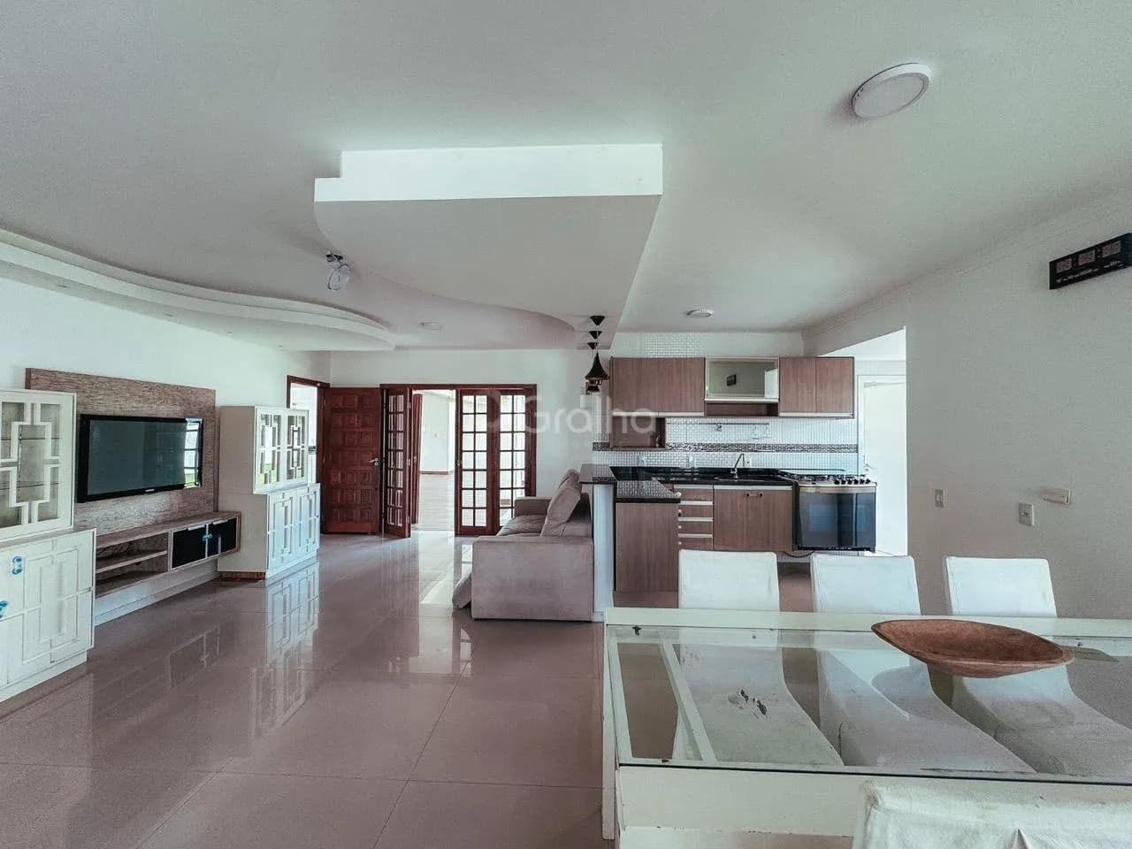 Casa para venda com 3 dormitórios em Campeche com 247 m² — foto 3