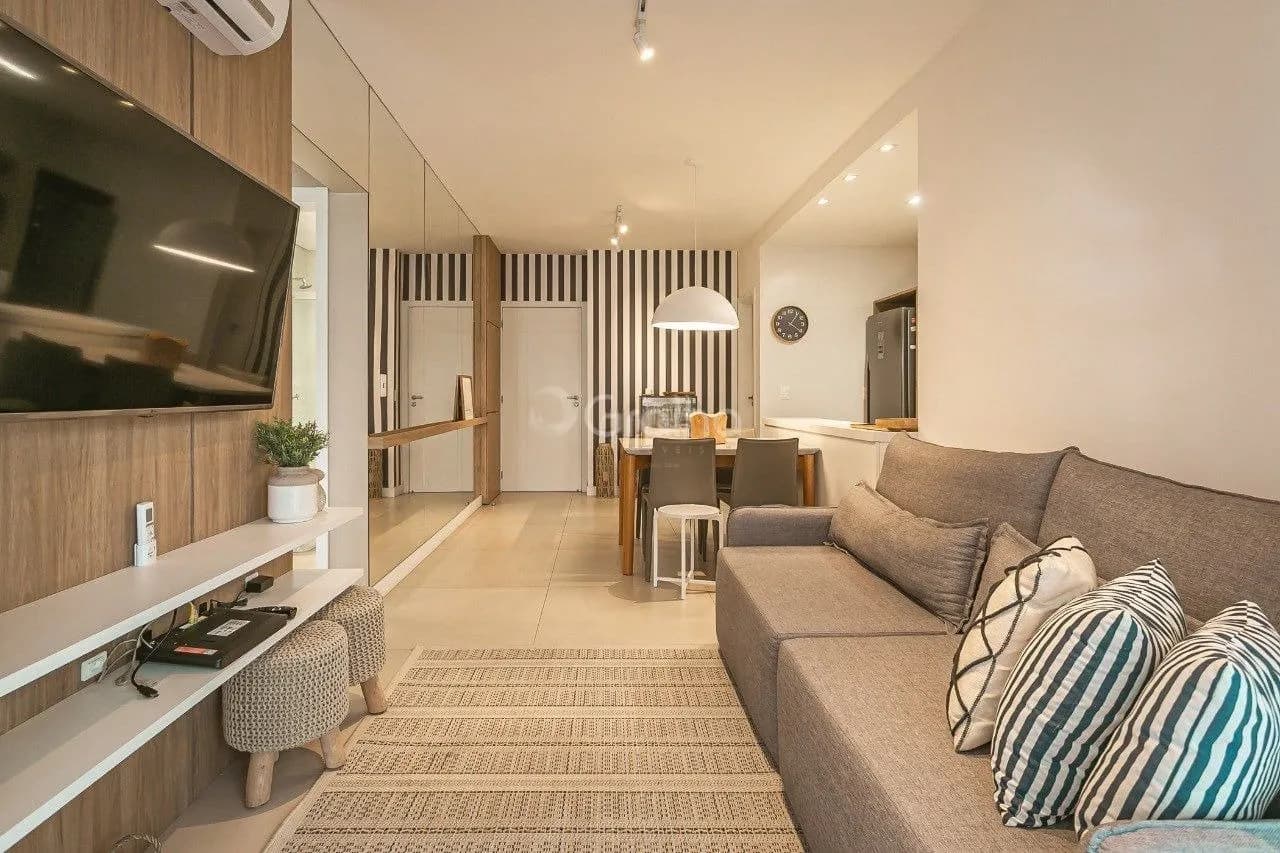 Apartamento para venda com 2 dormitórios em Jurerê com 84 m² — foto principal