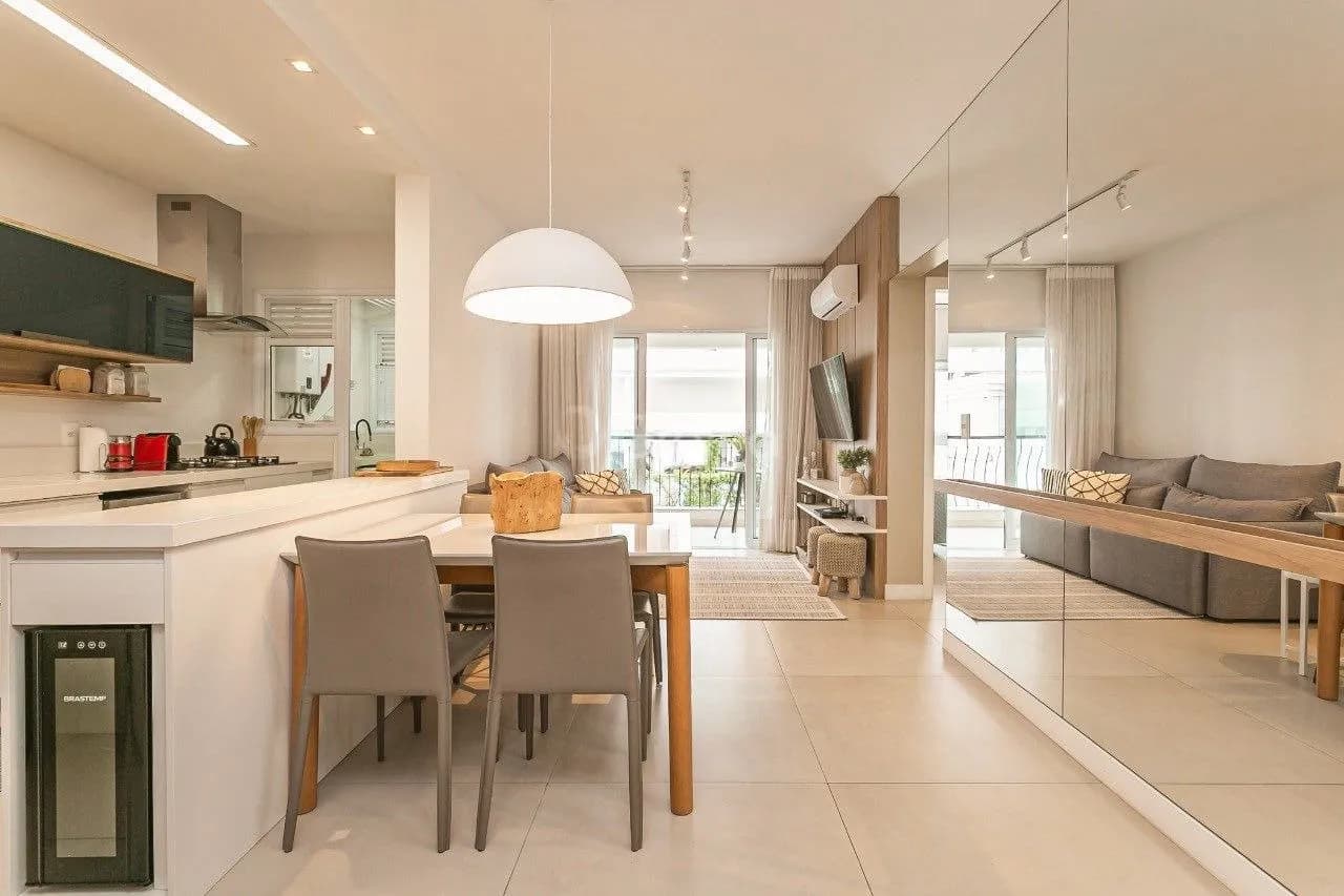 Apartamento para venda com 2 dormitórios em Jurerê com 84 m² — foto 2