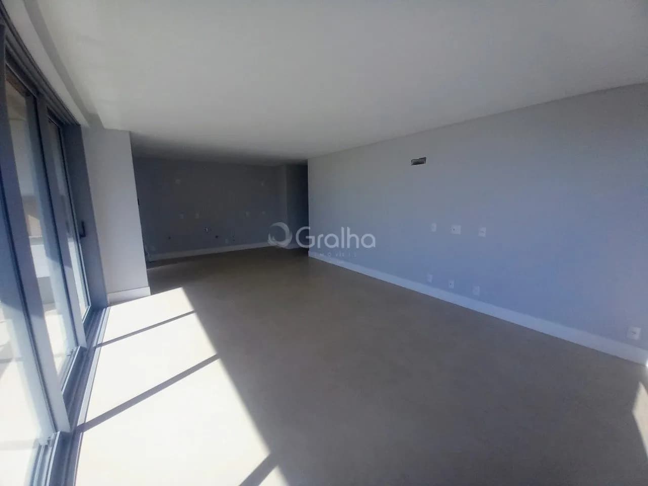 Apartamento para venda com 3 dormitórios em Jurerê com 123 m² — foto 2