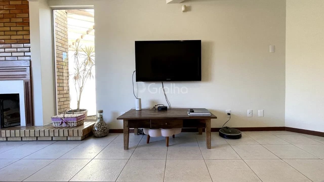 Casa para venda com 4 dormitórios em Cachoeira Do Bom Jesus com 308 m² — foto 5