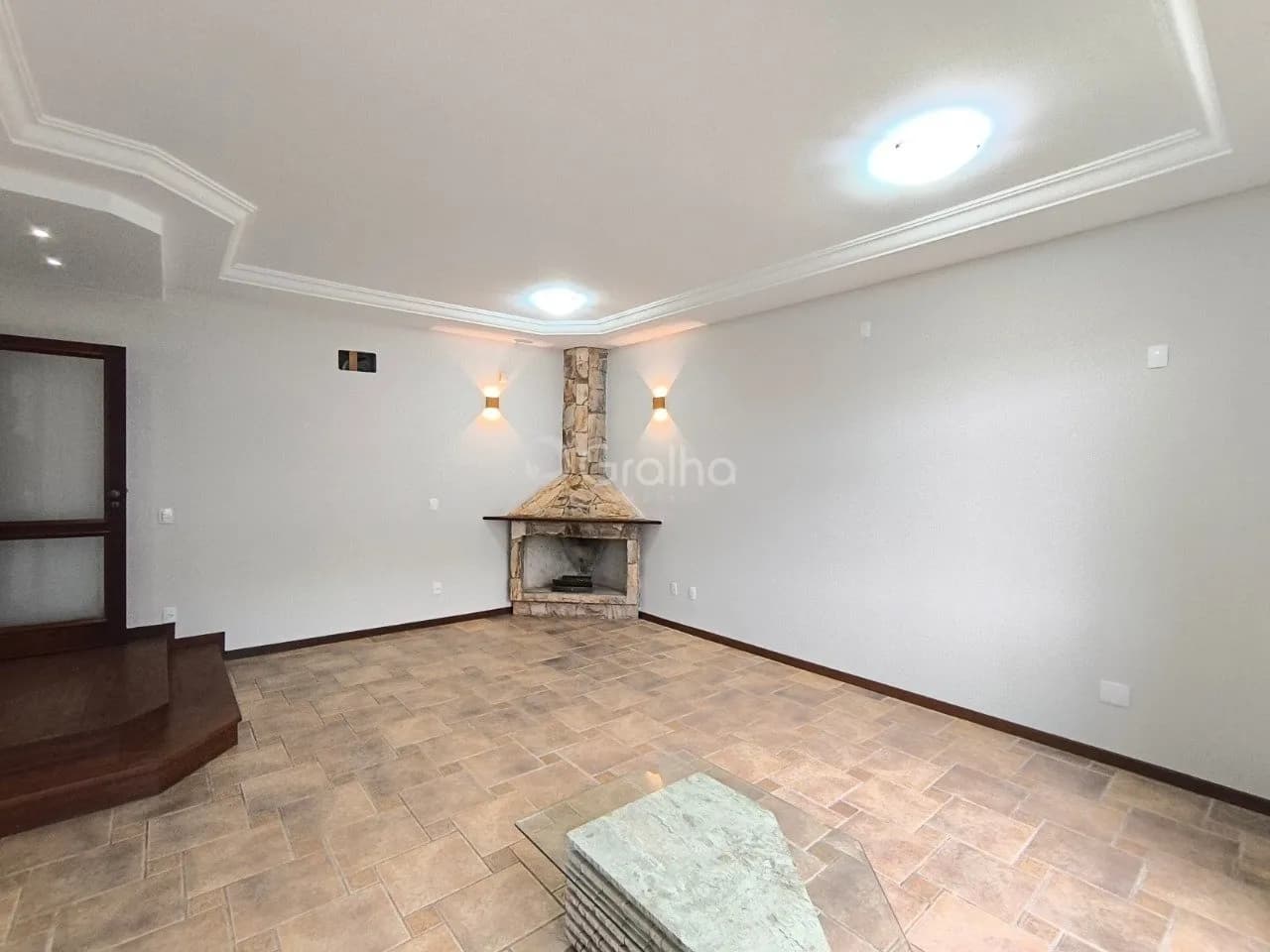 Casa para venda com 4 dormitórios em Itaguaçu com 457 m² — foto 4