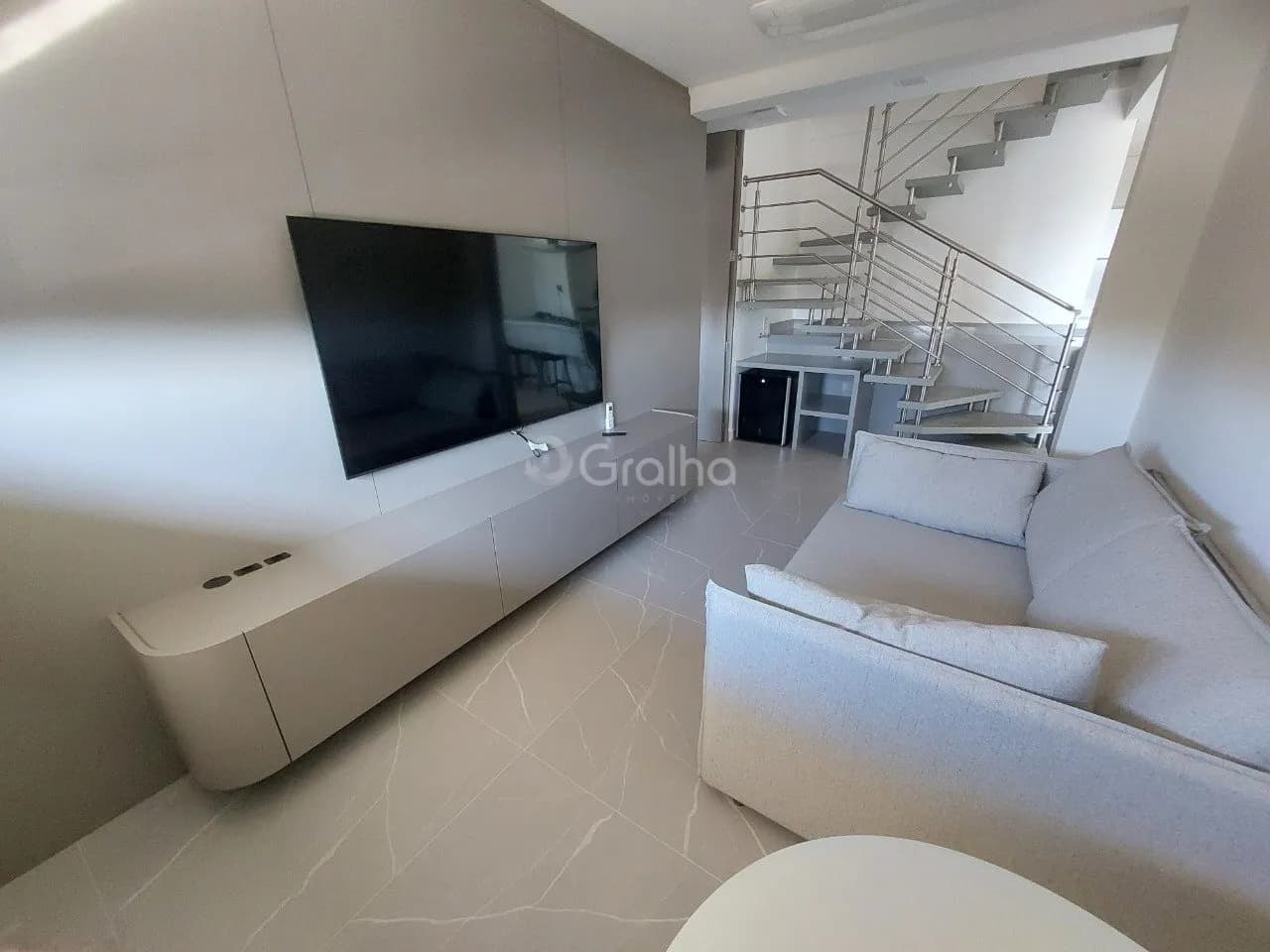 Apartamento duplex para venda com 2 dormitórios em Ingleses Do Rio Vermelho com 98 m² — foto principal