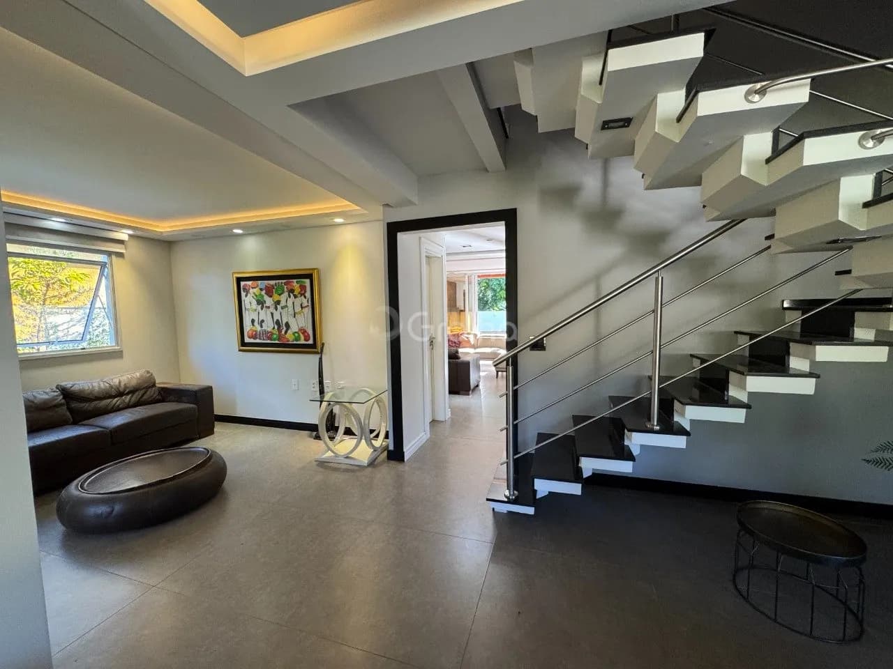 Casa para venda com 4 dormitórios em Sambaqui com 360 m² — foto 3