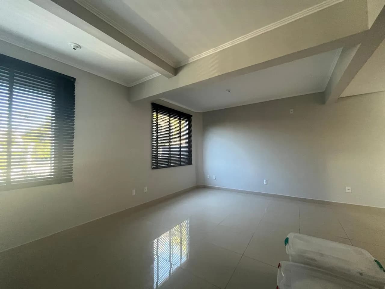 Casa para venda com 3 dormitórios em Campeche com 135 m² — foto 2