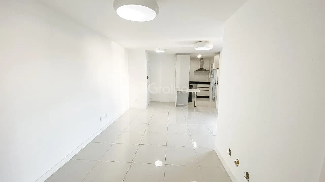 Apartamento para venda com 3 dormitórios em Agronômica com 95 m² — foto 3
