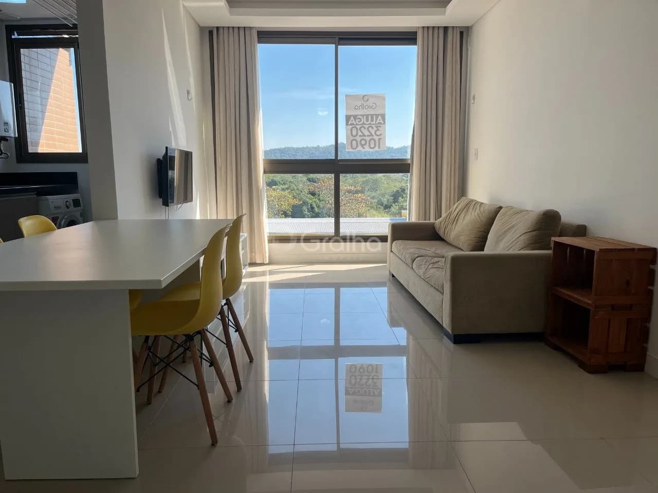 Apartamento para venda com 2 dormitórios em Jurerê Internacional com 65 m² — foto principal