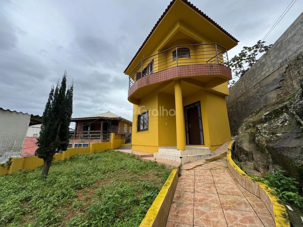 Casa para venda com 6 dormitórios em Centro com 201 m² — foto principal