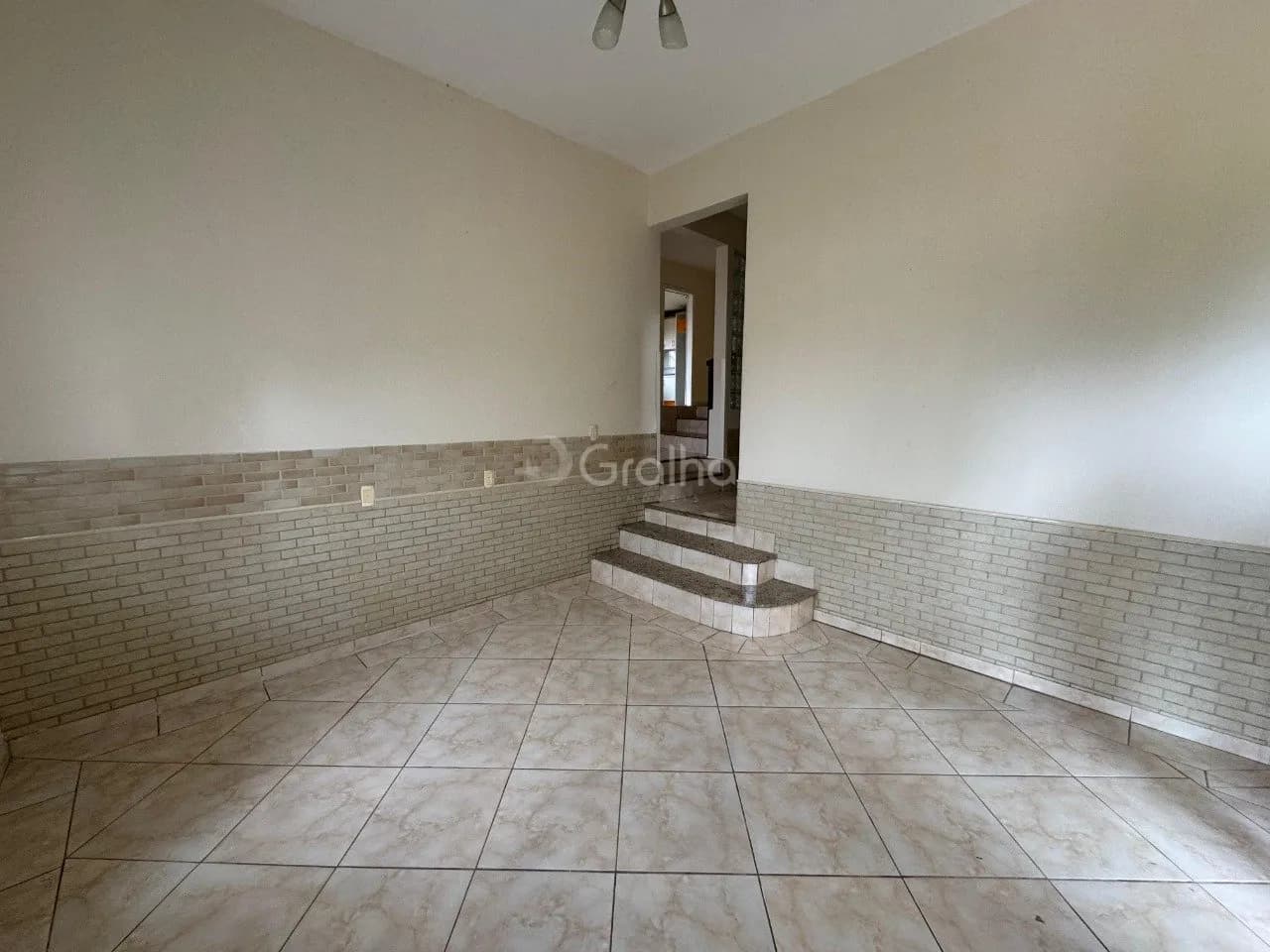 Casa para venda com 6 dormitórios em Centro com 201 m² — foto 3