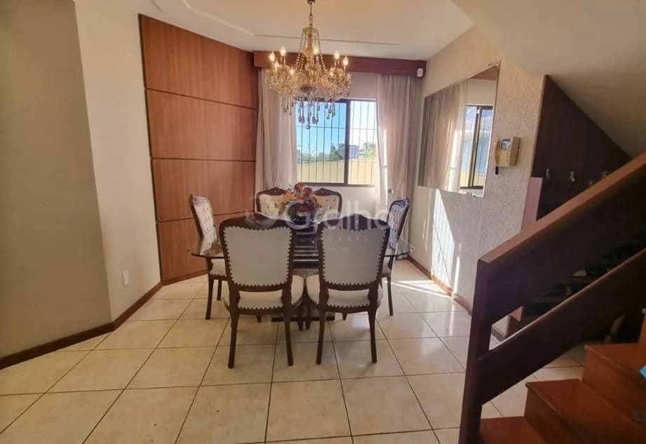 Casa para venda com 3 dormitórios em Pedra Branca com 233 m² — foto 3