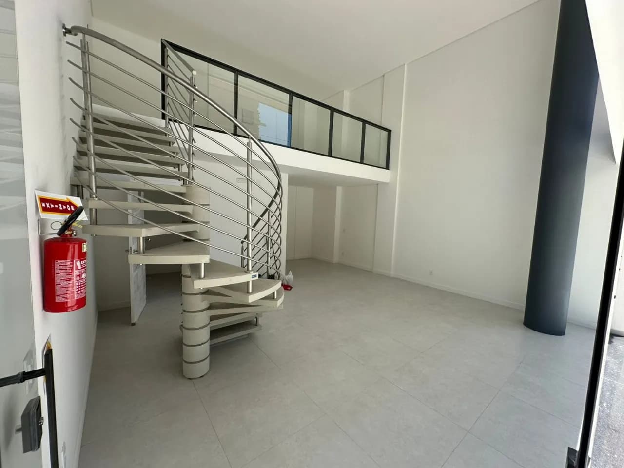 Loja para venda em Jurerê com 73 m² — foto principal
