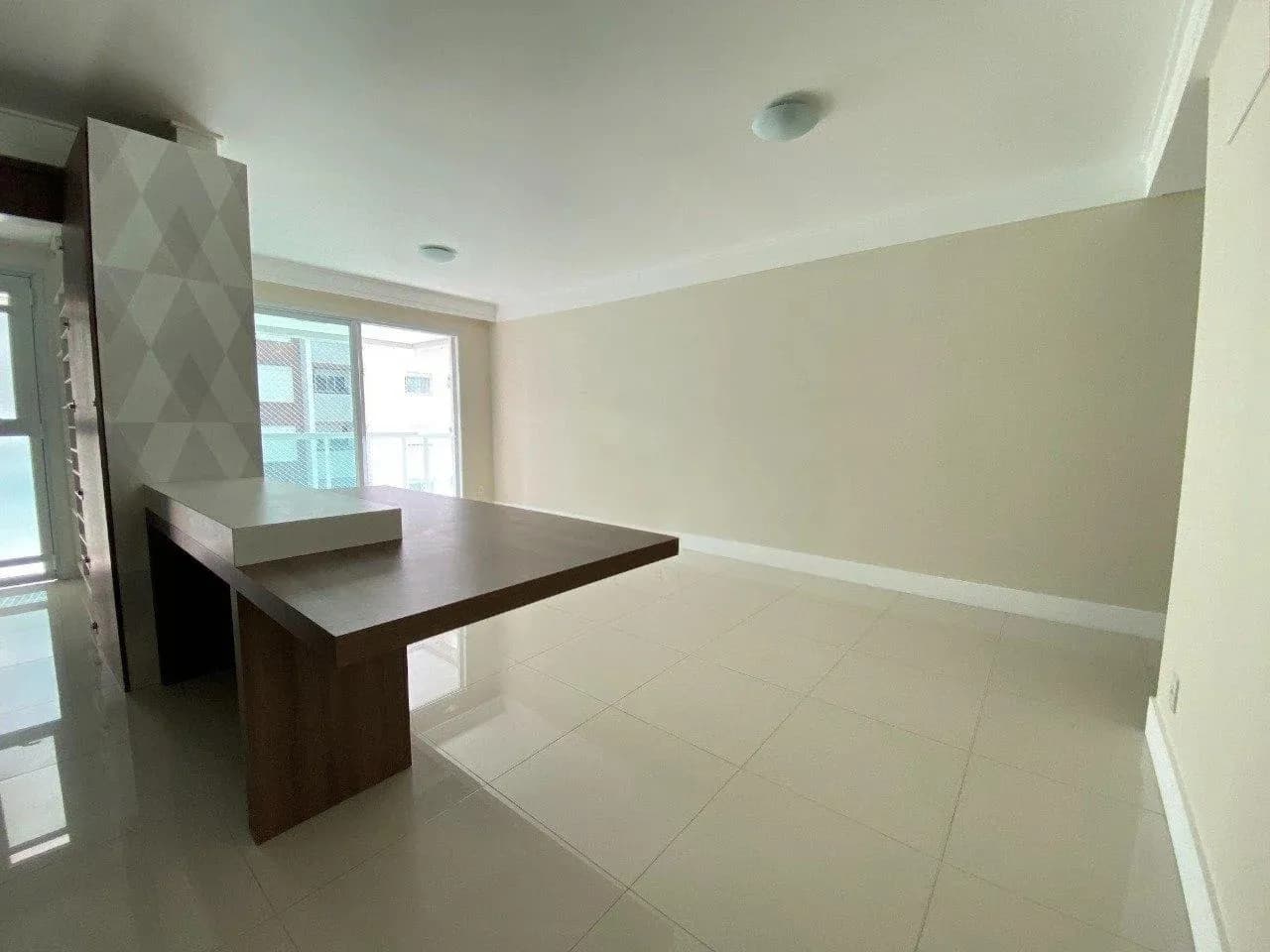 Apartamento para venda com 2 dormitórios em Agronômica com 93 m² — foto 4