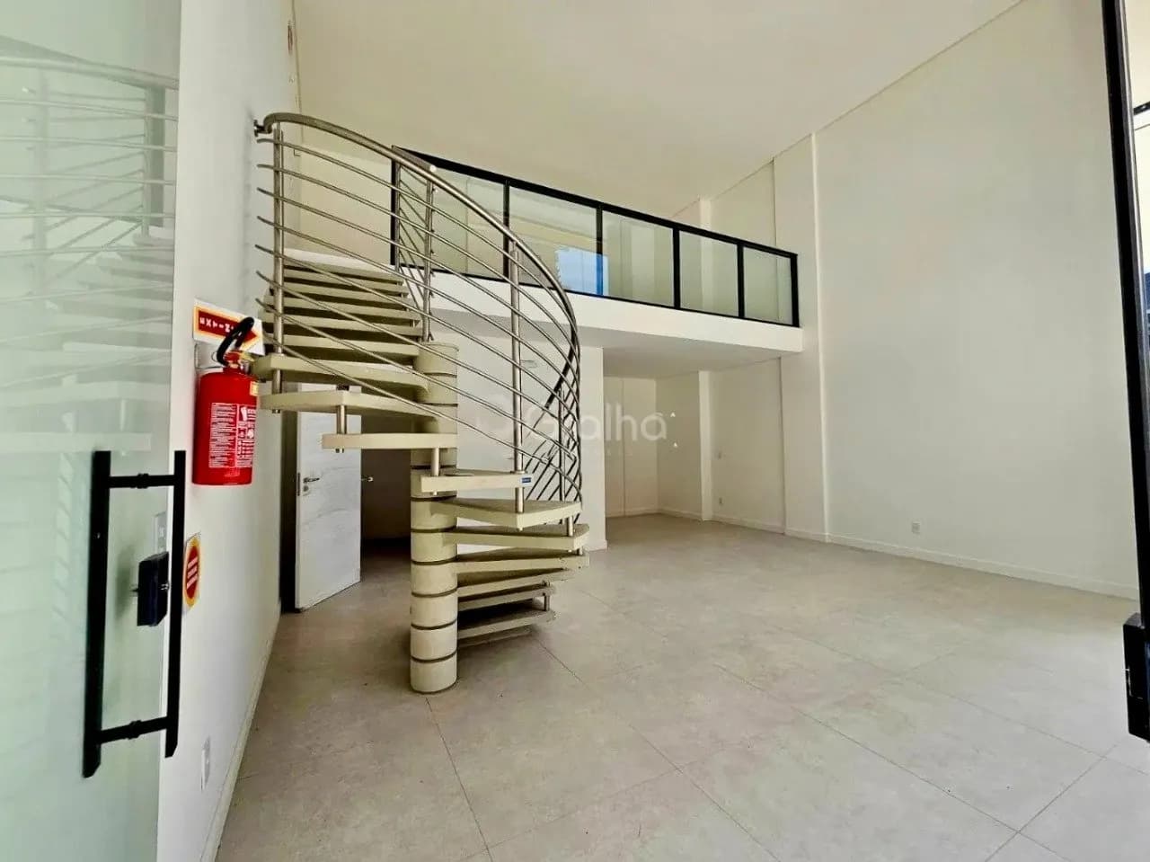 Loja para venda em Jurerê com 64 m² — foto principal