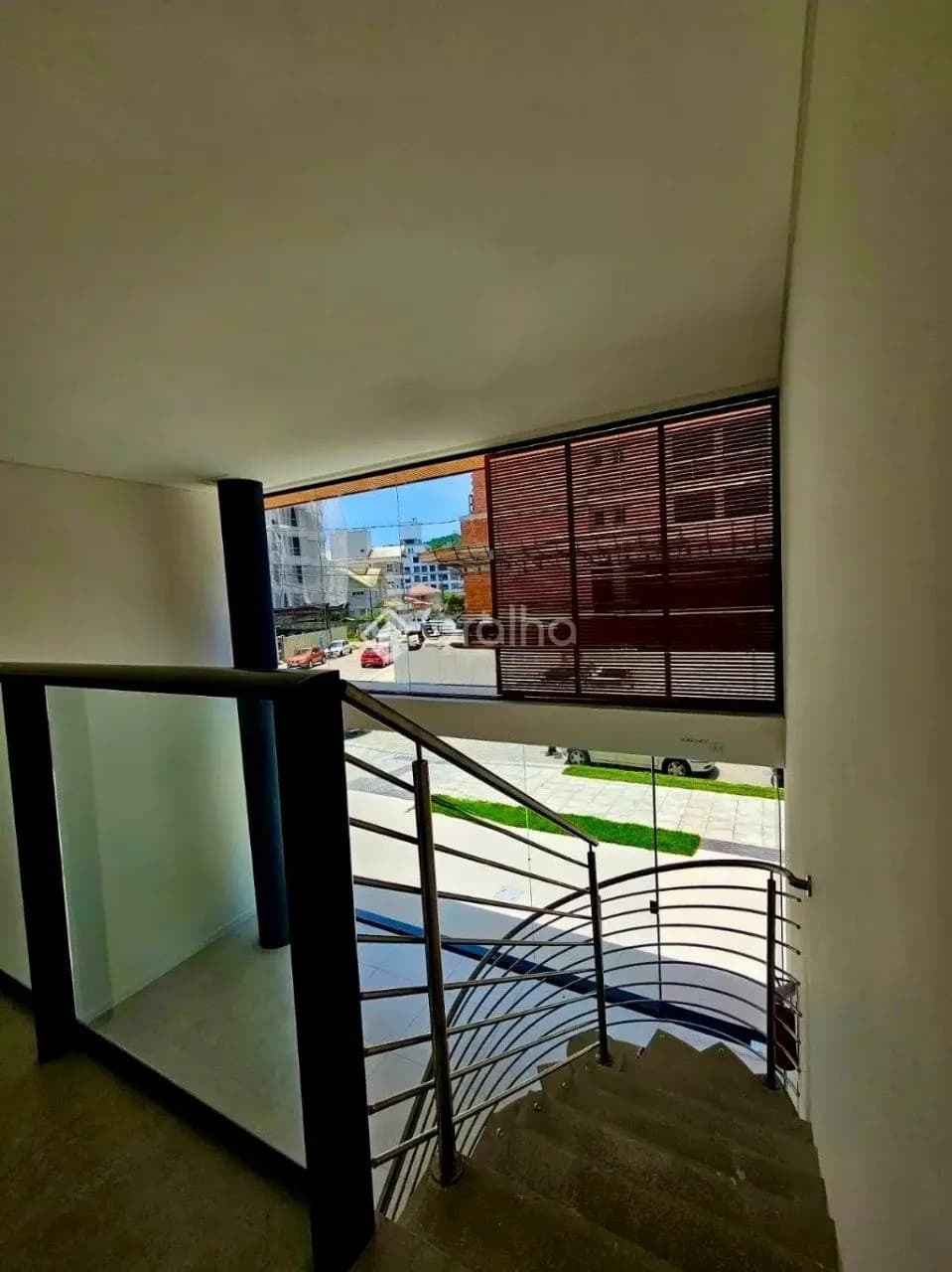 Loja para venda em Jurerê com 64 m² — foto 2