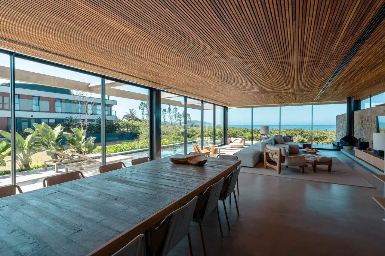 Casa para venda com 5 dormitórios em Morro Das Pedras com 626 m² — foto 2
